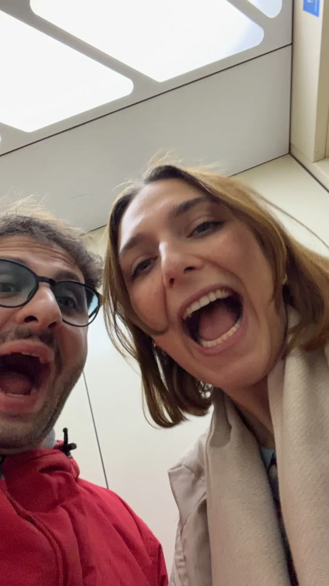 risate-in-viaggio.webp